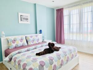 Summer Huahin 619,2 Bedroom condo,Sea View,Near Beach&Cicada,Beautiful Swimming pool