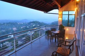 Amaara Sky Hotel Kandy