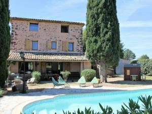 Villas Modern Villa in La Motte with Swimming Pool : photos des chambres