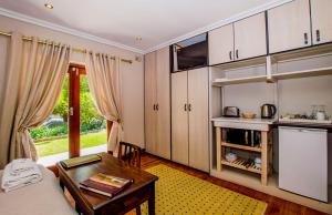 Ladera - Vista Self-catering Guesthouse
