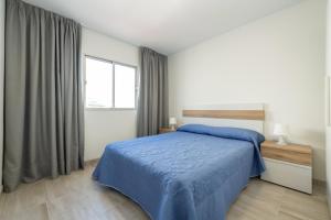 2 min Walk to Beach - Private Terrace - Some with Sea Views