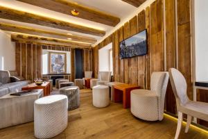 Hotels Chalet Hotel Du Fornet : photos des chambres