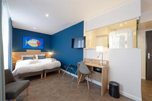Hotels Contact Hotel de la Gare et son restaurant Cote a Cote : photos des chambres