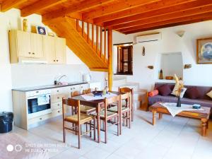 Villa Chrysodimi Halki-Island Greece