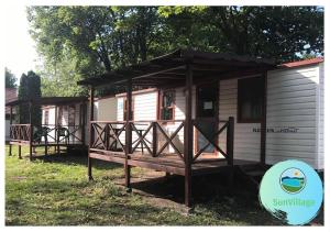 SunVillage Camp- Mobilházak Alsóörsön