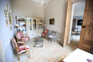 Hotels Domaine Des Escaunes : photos des chambres