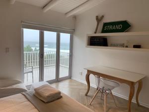 The Beach House - Glentana