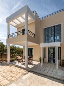 Aris Villa Rethymno Greece