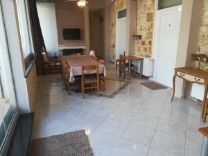 Skourtaniotis spa rooms