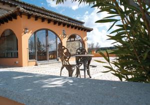 Casa Rural La Torrecilla con PISCINA PRIVADA