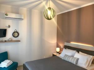 Villa Renata Gold - Private Pool, Free Parking & Sea View