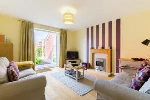 Riverside cottage - Offenham