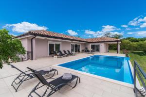 4 stern ferienhaus Villa Green Heaven with Private Pool Pazin Kroatien