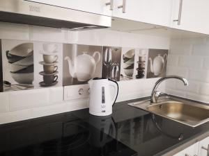 3 Bedroom 150 m from the beach