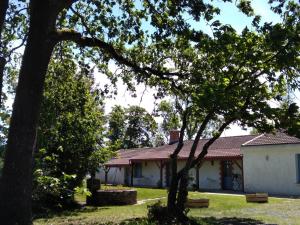 B&B / Chambres d'hotes Les Herbens : photos des chambres