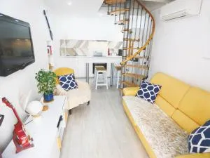 Le Pouffre, maison de pêcheur au quartier des artistes, clim, WiFi - Sète