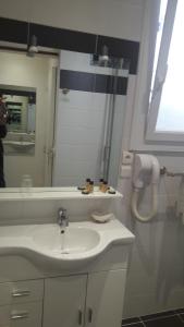 Hotels Hotel Lutetia : photos des chambres