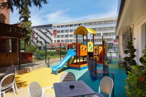 Diamond Hotel Inclusive