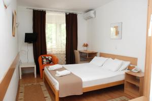 Hotel 7