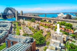 One-Bedroom Apartment room in STUNNING SYDNEY HOME 11