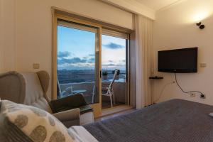 Porto Gaia River View 8 by MP