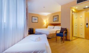 Triple Room room in Oca Villa de Avilés Hotel