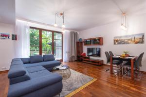 Beachfront Apartment Haga with Free Parking by Renters