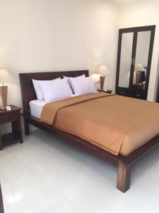 Eddys Cottages & Villa