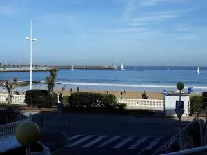 Primera línea - Brazomar