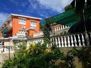 Hibiscus House Seychelles Self Catering