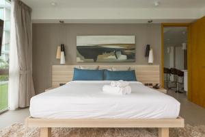 Oceanstone by Holy Cow, 2-BR, 90 m2, pool view