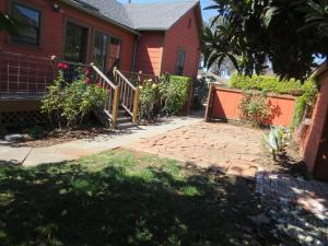 Historic Santa Rosa Cottage