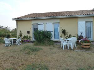 Maisons de vacances House on Atlantic Ocean on Sand Dune overlooking Beach and Ocean : photos des chambres