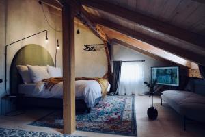 Monastery Garden Bistro & Rooms