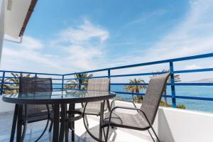 Vrachia Beach Hotel & Suites - Adults Only