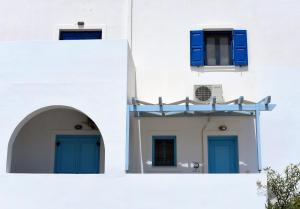 Adelphi Apartments Cheapest Prices On Hotels In Santorini Free Cancellation Adelphi Apartments Cheapest Prices On Hotels In Santorini Free Cancellation
