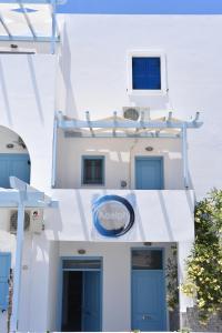 Adelphi Apartments Santorini Greece