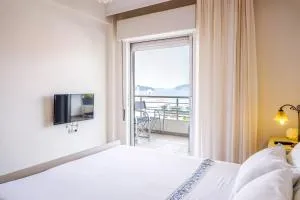 Isminis House - 帕雷恩特西菲基昂