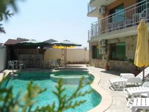 Family Hotel Primo - Yasna Polyana