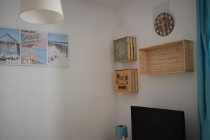 Anacasa Dianium Ausias March AP1112