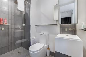 City View 2-Bedroom 2-Bathroom Apartment in Southbank Near Crown Casino & Convention Centre