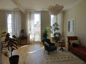 Appartements Roussy Nimes Romaine : photos des chambres