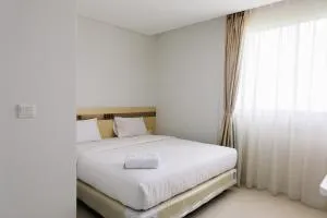 Homey 2BR Paddington Heights Apartment By Travelio - Pakulonan Dua