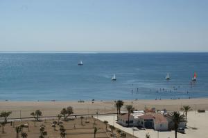 Apartman Preciosas vistas del mar desde una d&eacute;cima planta Empuriabrava Spanyolorsz&aacute;g