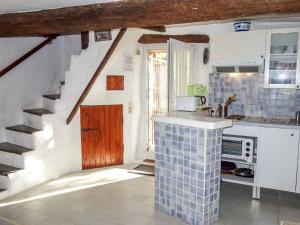 Maisons de vacances Holiday Home Les Vignes by Interhome : photos des chambres