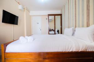 Elegant Studio Bassura City Apartment By Travelio