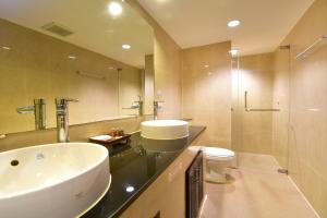 Grand Suite room in Grand Business Inn