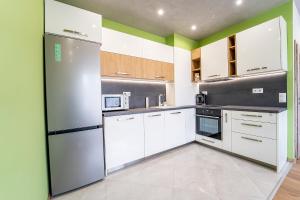 Nikos Apartment