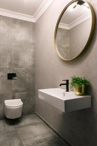 Queen Boutique Hotel