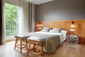 Hotel Iriguibel Huarte Pamplona - 科多维拉